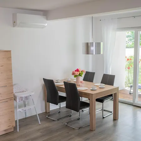 Apartment Swim And Relax Moravske Toplice Extérieur photo